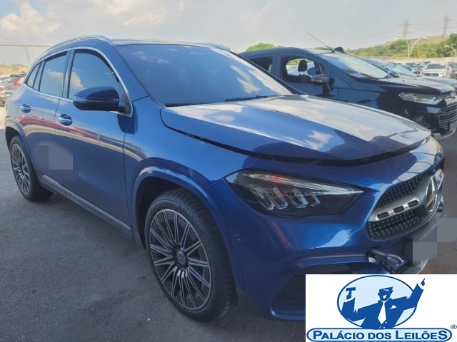 MERCEDES BENZ GLA 200 AMG Line 1.3 16V Turbo ANO 2025